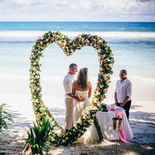 Seychelles wedding