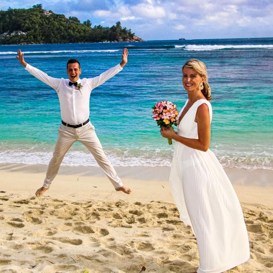 Seychelles wedding